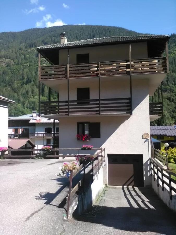 Casa Ognano Villa Pellizzano Eksteriør bilde